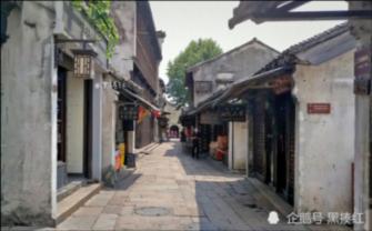 废弃洞穴逃生